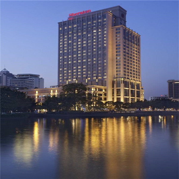中山花園酒店 已安裝臺灣賀多龍自動(dòng)門(mén).jpg